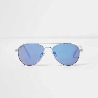 Blue aviator silver tone sunglasses